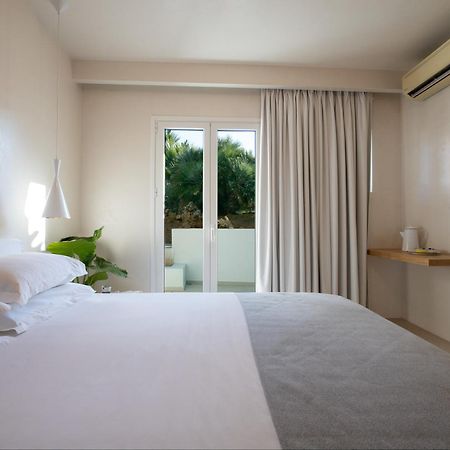 Akrogiali Beach Hotel Apartments Малиа Стая снимка