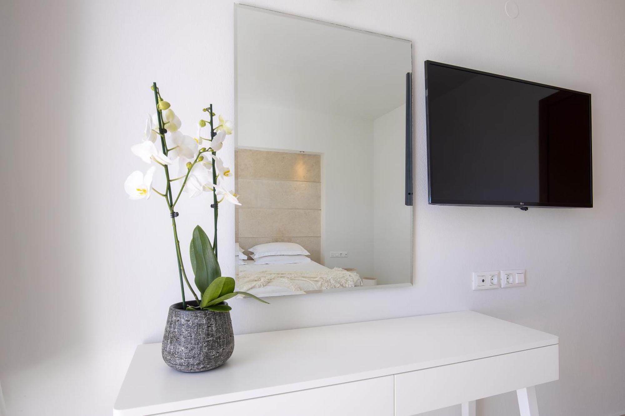 Akrogiali Beach Hotel Apartments Малиа Стая снимка