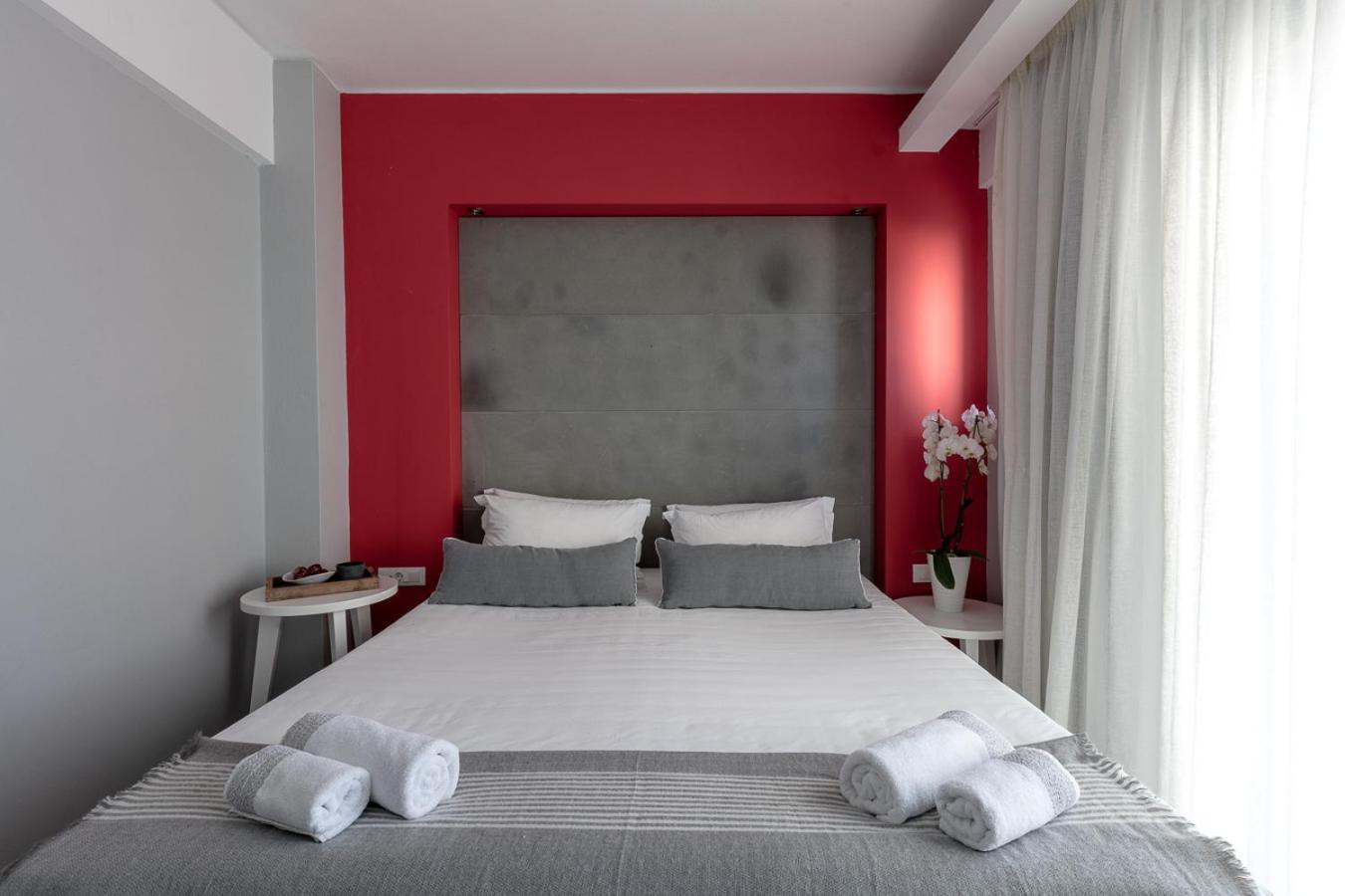 Akrogiali Beach Hotel Apartments Малиа Екстериор снимка